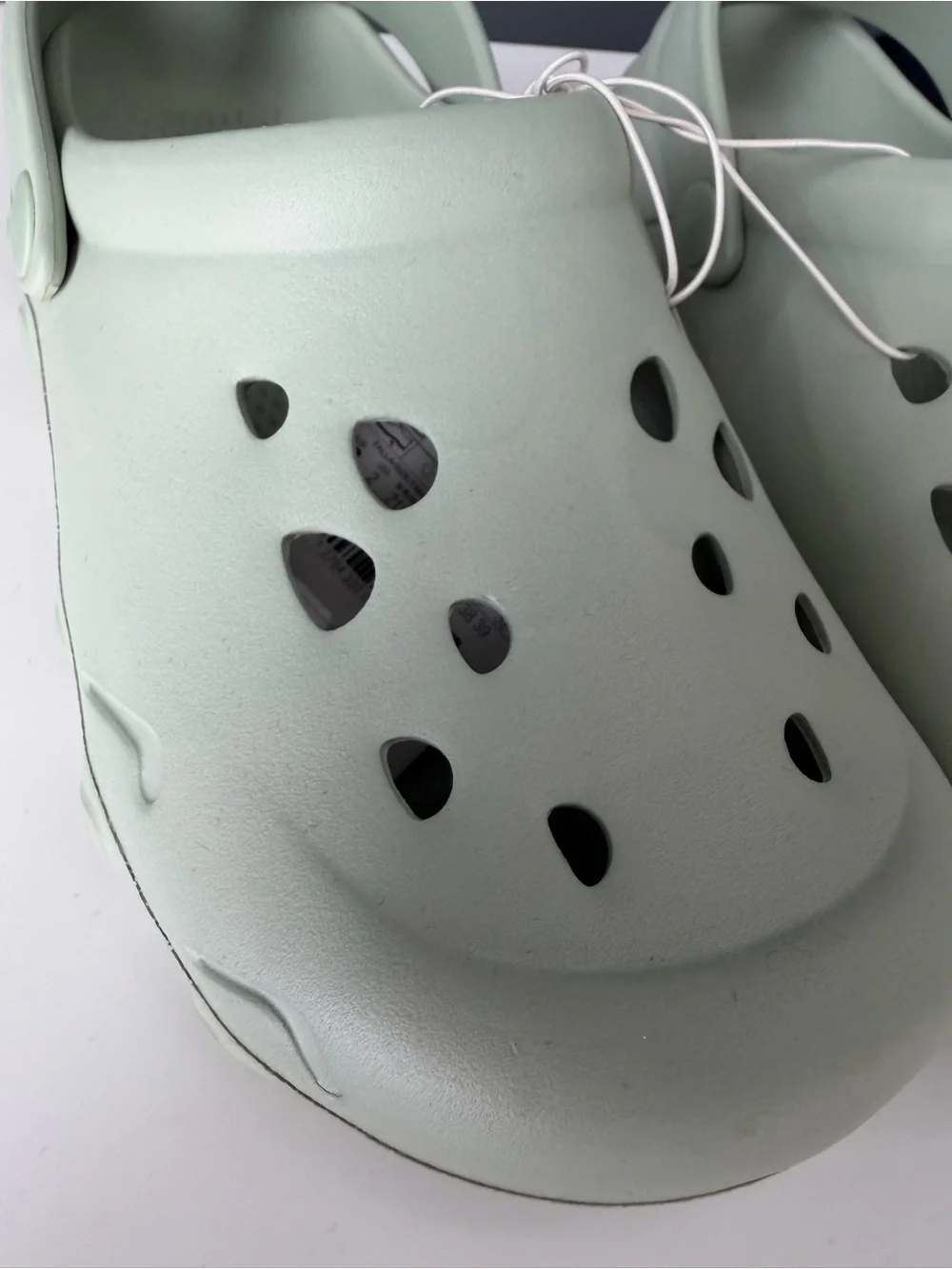 NWT Zara Kids Light Mint Green Clog Sandals - US size 1.5- 2